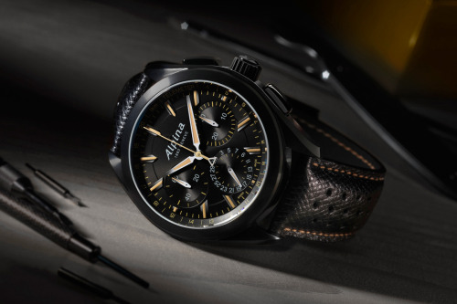 Alpina is unveiling their Alpiner 4 Black Flyback Manufacture Chronograph at this year’s 