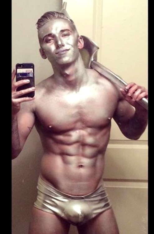 gym-punk-jock-nerd:  GYM RATS, JOCKZ, HALLOWEEN, ETC