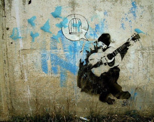 crossconnectmag:    Grunge Art by Lora Zombie  Born in a small town in Russia, in 1990,   Lora Zombie   (previously)       was set on becoming an artist a very early age. The self-taught painter first gained recognition in the late 2000s as her work