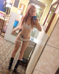 stripper-locker-room:  https://www.instagram.com/clementinenotorange/