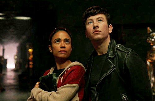 Lauren Ridloff And Barry Keoghan As Makkari AndDruigETERNALS (2021)