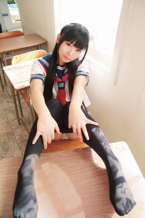 Girls Leg