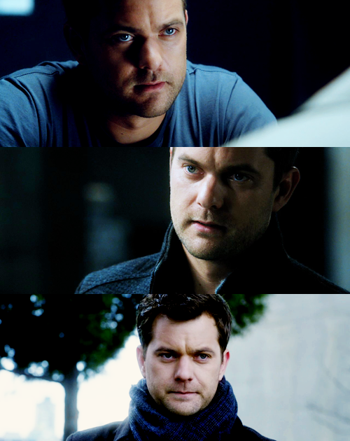 glossywhit:  peter bishop, fringe season four 