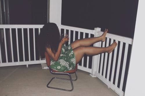yanieredd:  watching the storm come in 🍷💓   #thickthighs  #EffYourBeautyStandards  #plussize #ootd #blogger #style #ThickChick #thickfit #thickwomen #plusisequal #styleblogger #curvemodel #celebratemysize #faceyourcurves #boldncurvy #model #Plussizevixens