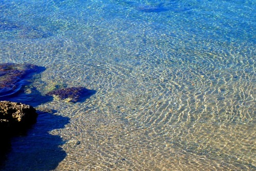 Such beautiful clear waters. Copyrights Val Moliere, Es Molinar, Palma de Mallorca. Dec 2018