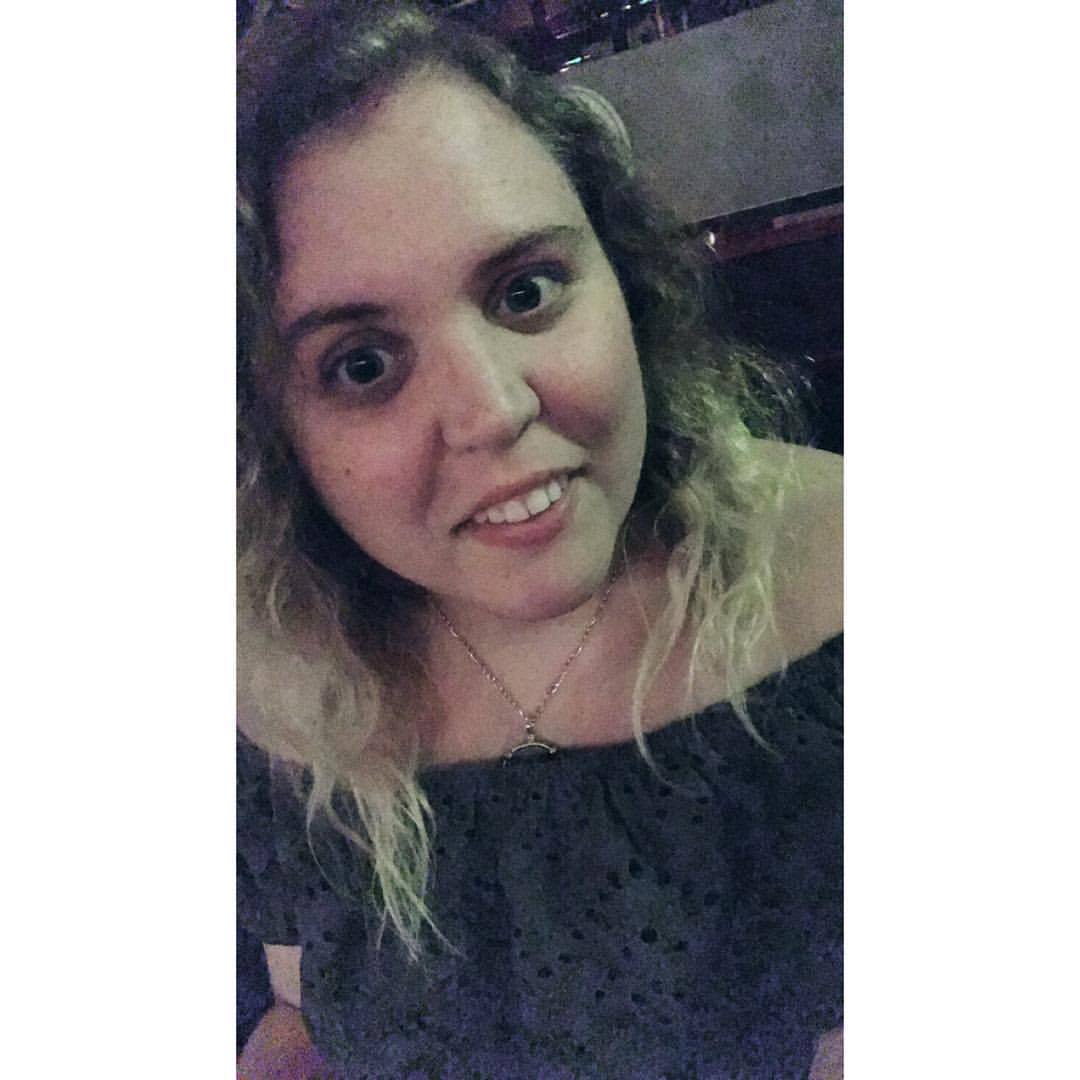 Saturday nights in downtown 💛     #selfie #stpetersburg #florida #moonunderwater