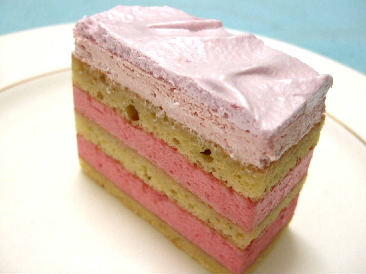 threemilk:  フランボワーズのムースケーキ