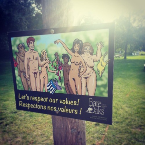 stephenweppler:  We don’t walk in your house naked so… #naturism (at Bare Oaks Family Naturist Park)