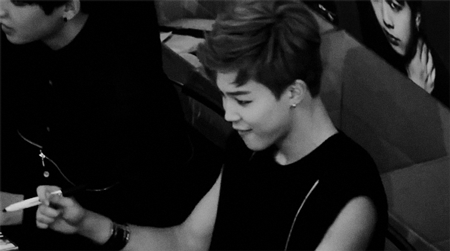 he was so rude at this fansign..