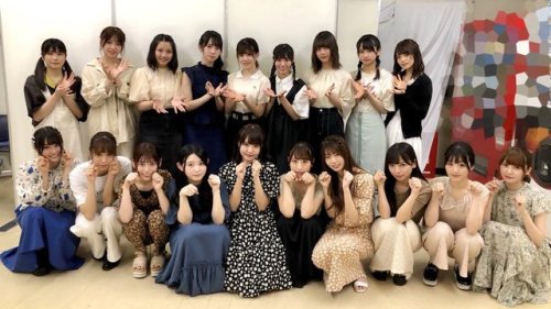 Porn photo sullenidol:ありがとう2019.8.12 09:28 こんばんは、柿崎芽実です。今日で、日向坂46を卒業しました！卒業セレモニー、遅い時間にもかかわらず来てくださってありがとうございました3年とちょっと本当に楽しいアイドル人生でした！今後は、芸能界を引退して、普通の女の子として生きていこうと思っています。素敵な経験をたくさんさせてくださってありがとうございました！あんなに大勢の方に見送っていただけて、幸せです。最後まで温かい声援をありがとうございました！本日