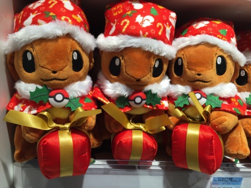 zombiemiki:Pikachu and Eevee plush from the 2016 Christmas and winter pokemon center promotions