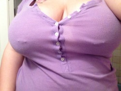 kittymcpherson:  kittymcpherson:  I absolutely love seeing my pierced nipples through my clothing :3  C4S | Clipvia | ELM 