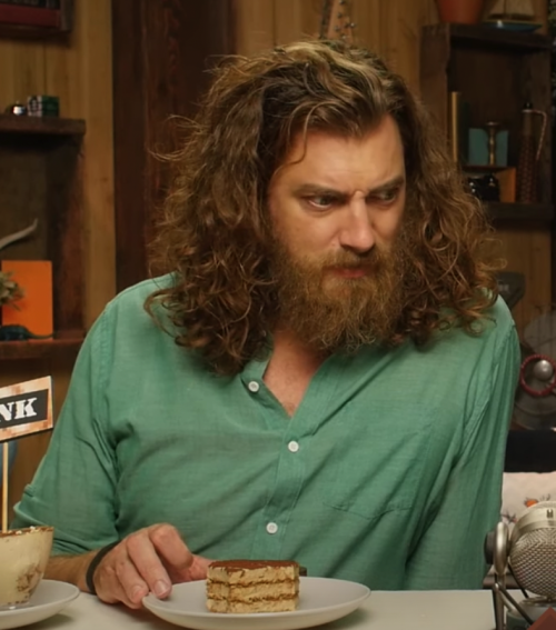 theredquilt: Daily Rhett Looks