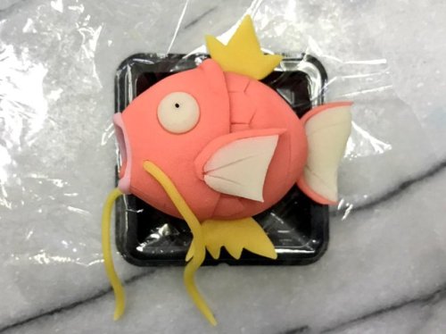 Cute Pokemon inspired wagashi cakes (seen on, check their account, those wagashi makers create many 