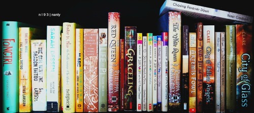 nl93:  rainbow bookshelves // june 12, 2015 