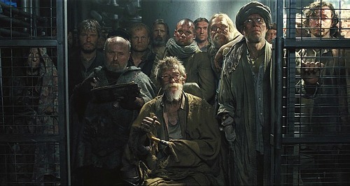 cinelander:Snowpiercer (2013) Bong Joon-Ho ★★★★