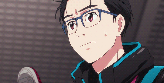 atesan:Yuuri in Glasses