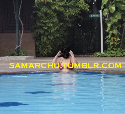 samarchu:ARCHU is missing her swimming pool in this quarantine hot summer…..last year pic taken busi