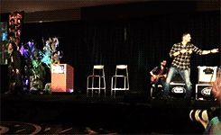 sammyhale:  Jared &amp; Jensen + the salt in the hula hoop dance (x x)