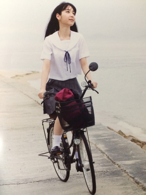 hakataloli48:   HKT48 Matsuoka Natsumi’s 1st photobook 「追伸」 Pt.5/8  