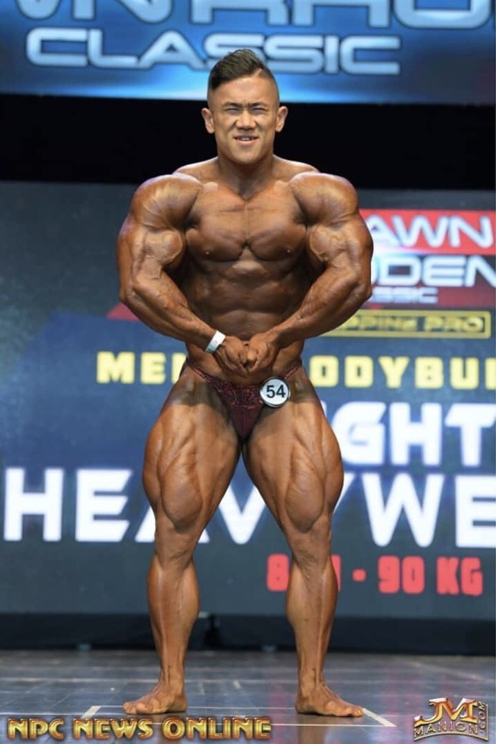 Jang Sung Yeop (Posted more photos from this but they are marked as explicit 🙄)