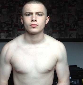 uklc:  ** REQUESTED ** This is Reece 18yo! Requested! Hes a right chav! Amazing cock