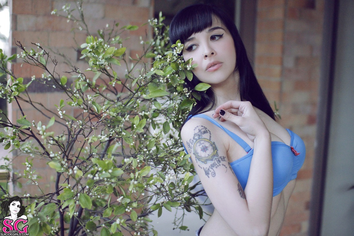 suicide&ndash;love:  Ilanna. 