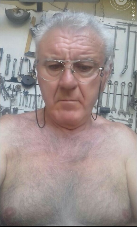 sikersiker: antonio69413: marconis:Quero te amar eternamente. Vem casar comigo … Sei sempre bello Ne