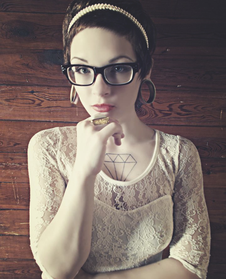 fuckyeahstretchedears:  SallyCallipygian 2” 