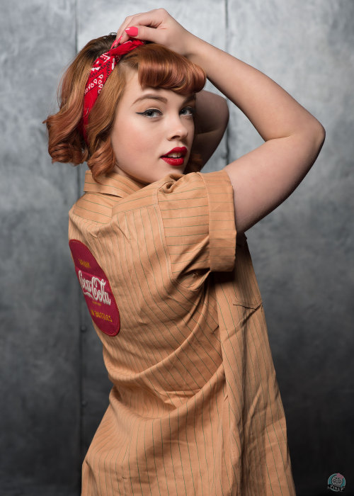 littleskullpinup:  Have a coke | www.littleskull.net  adult photos