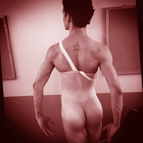 gaborabeeba:  mrdanceartist:  A good example of why guys should pursue ballet.  Agreed!!!