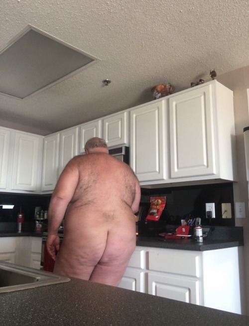 Sex chubbyandbears:  Sexy daddy pictures