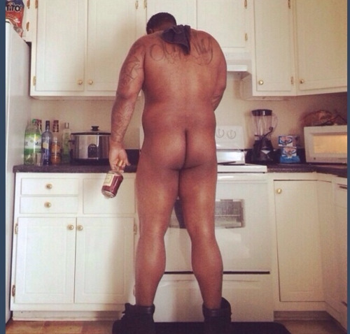 plutoworldsblog:  BIG BOYS GET IT POPPIN TOOO