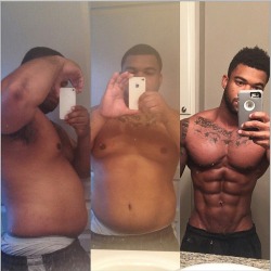 ebonyfitness:  This is just craaaaaaazy!!! #Reblog and follow Ebony Fitness!  This is unreal, and my goal