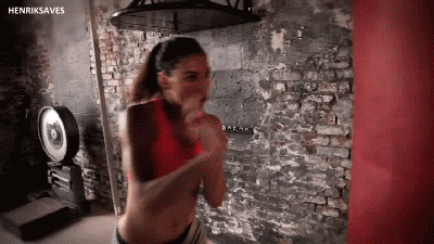 bestswordsfortaichi:  Crazy Kung Fu Boxing Training!! The most professional and classic