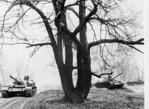 partisan1943:  T-55 tanks of the Hungarian People’s Army.