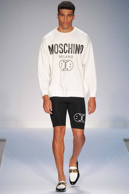 thetentsofbryantpark:
“ Moschino Menswear Spring 2015
”