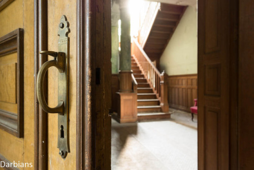 A beautiful abandoned mansion in BelgiumCheck the link for more from here&hellip;.Manoir Von Duc