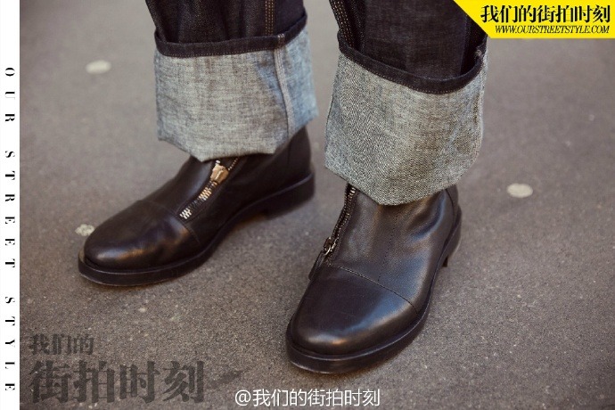 huangxxxu: 27/2/2017 our street style diesel black. credit: 我们的街拍时刻