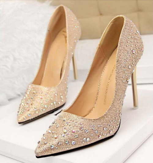 Sparkly high heels shoes