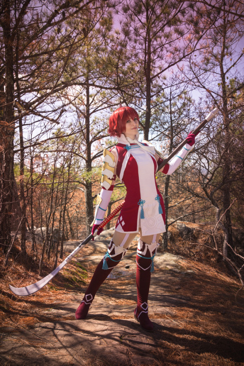 Princess Hinoka of Hoshido from Fire Emblem FatesCostume by Yashuntafun CosplayTop 2 photos by World