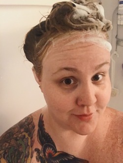 restingmiseryface:  Post work shower boobs