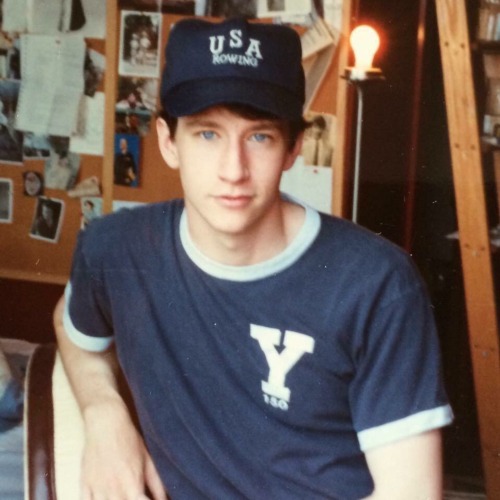 happyhourprofessional:  cherry-spice:  I interrupt your night to bring you young Anderson Cooper.  He looks like he belongs on Corbin Fisher tbh. 