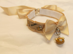 kittensplaypenshop:Rilakkuma collar with matching jingle bell &lt;3
