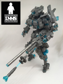 pimpmybricks:  Blue Brienne got a gun! by olivier rebet http://flic.kr/p/UN3cEn