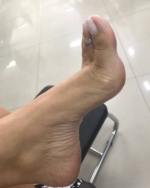 Pretty Feet & Ass Fetish