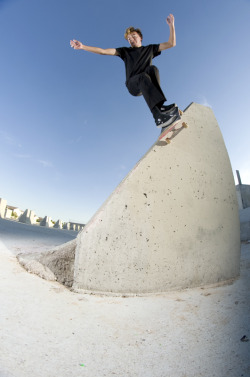 robertblazek:  nelsonmbill:  robert blazek - drop in back smith #sorryforsameangles  tbt :p 