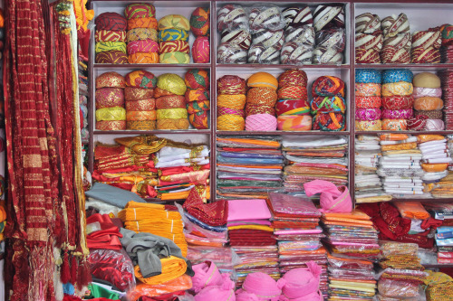 Street shopping, Jaipur, India.