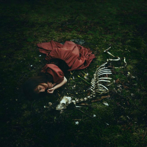 asylum-art:Spectacular Portraits by  Gina VasquezNew York City based Gina Vasquez is a 20-year-old self-taught photographer. She focuses on fine art and fashion subjects and currently studying at the fashion institute of  technology. One day, she came