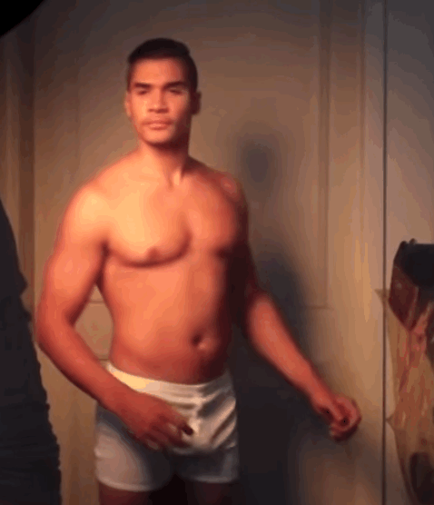 alekzmx:  queensaver:  You Love Louis    Louis Smith  